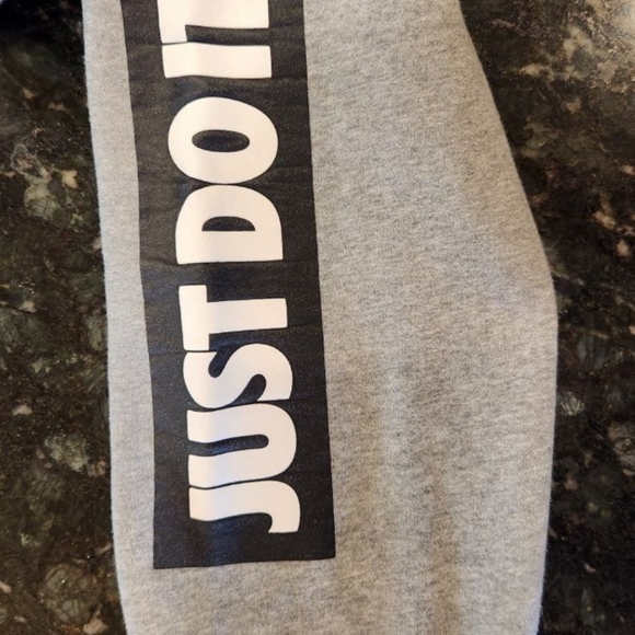 🍊 Vintage Nike Sweatpants - Picture 2 of 3